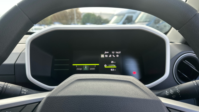 Dacia Spring 27kWh Expression 65 48kW 5dr Auto Electric Hatchback